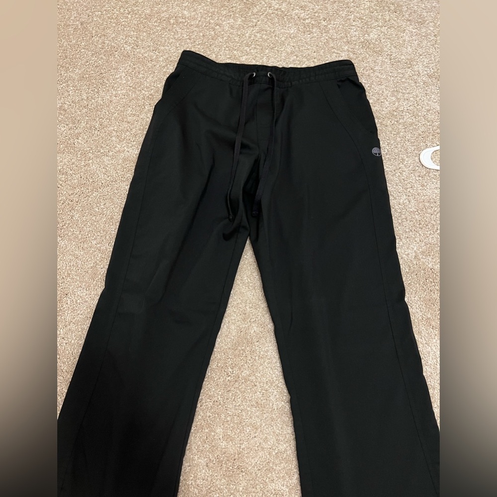 Scrub pants purple label- healing hands size medium